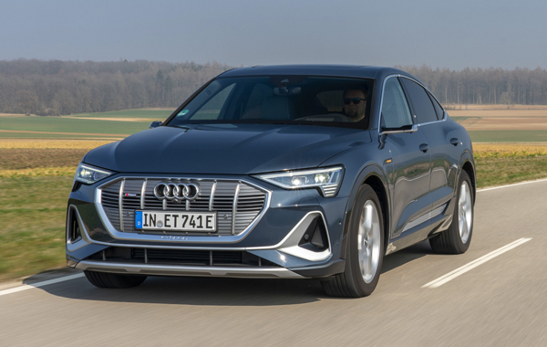 아우디 e-트론 55 콰트로